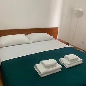  Konukevi Paradise İtalya
